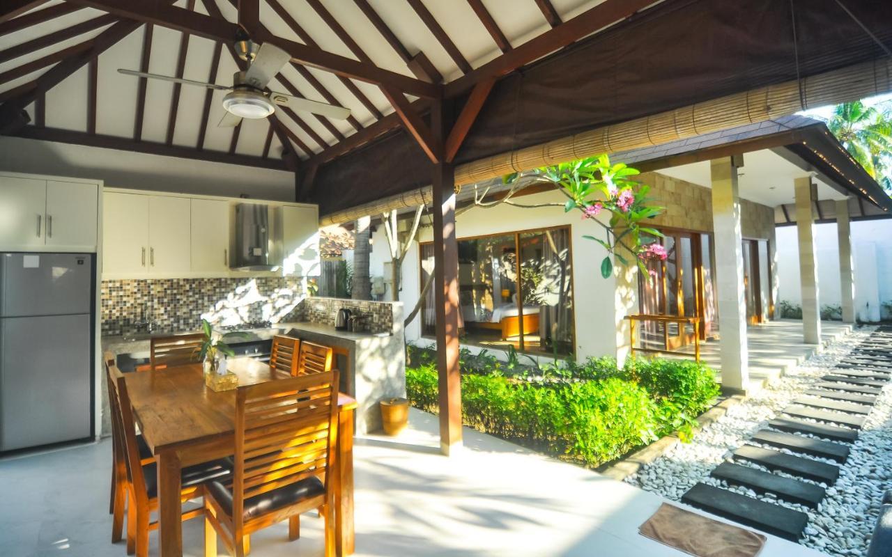 Resort Gili Trawangan Exterior photo